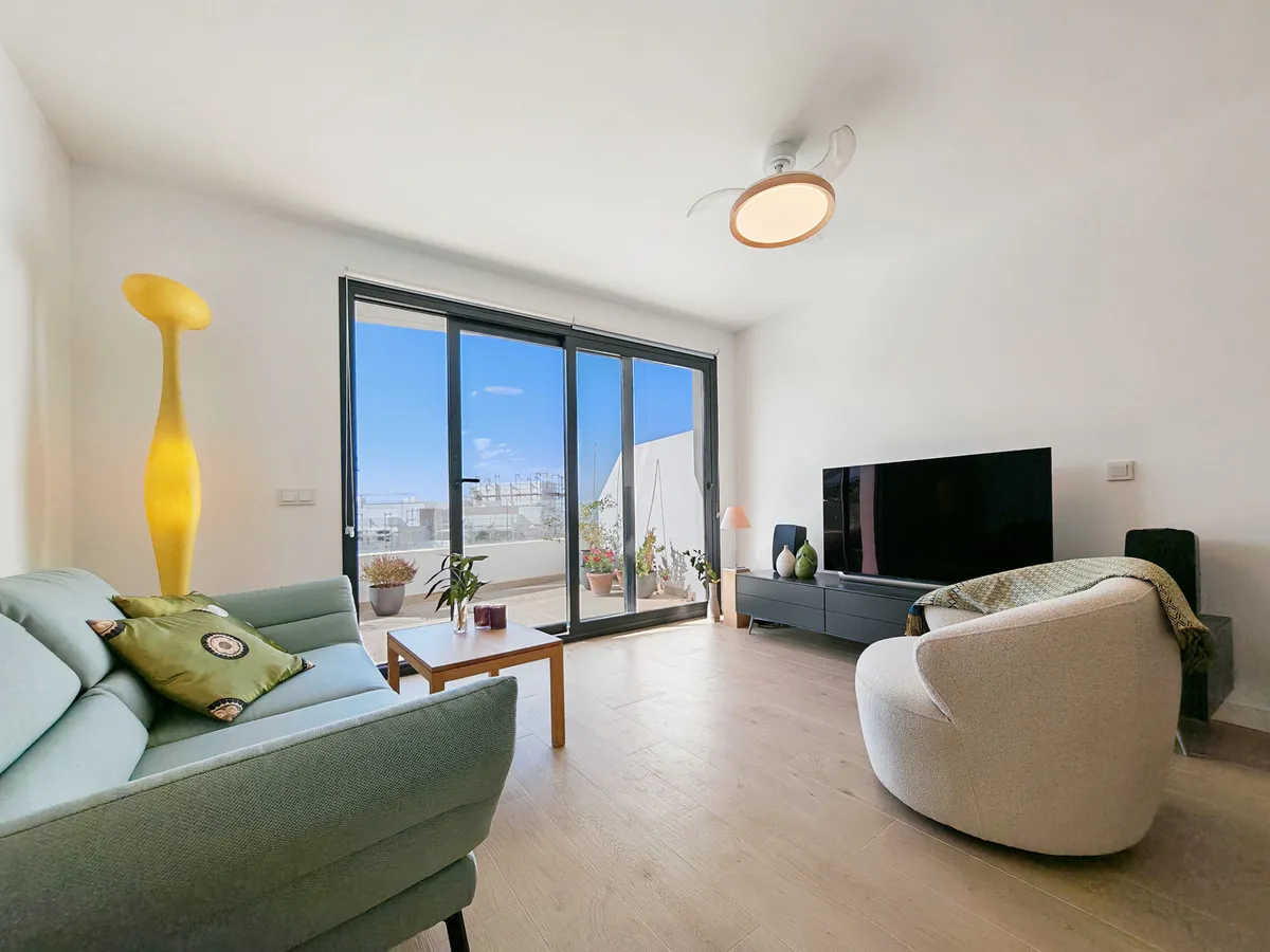 77bbf46a-2510-4dfc-a2fe-99d8231e3044