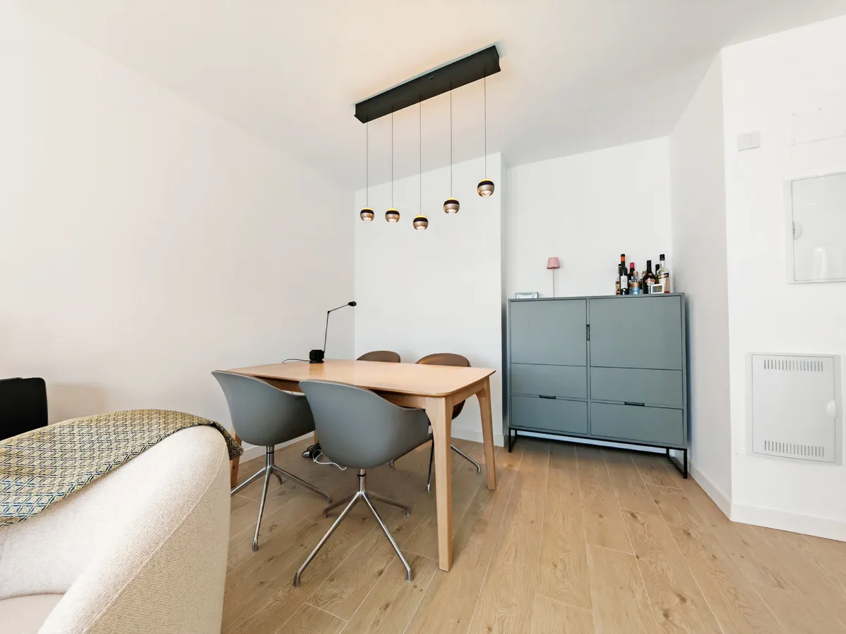 9751c9f1-255e-4dbc-9cc5-bc6da40cd343