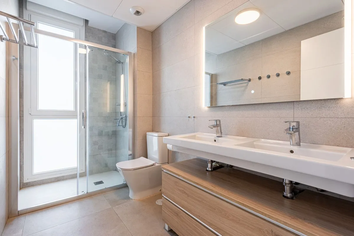 3dd2f590-606f-4851-bf33-5cfe98db67e5