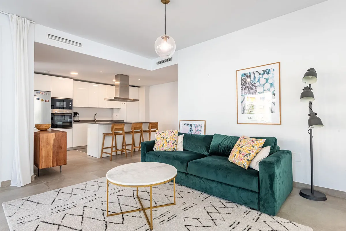 57d94951-9722-44d5-b121-e4a28dbb644d