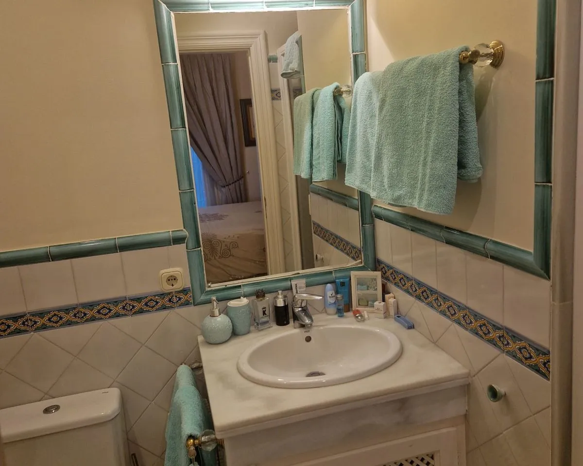 51e2653b-479e-4dcb-8eaf-6d09f37e444c