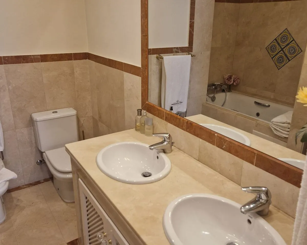 a3ac0960-a8a4-4d8e-932d-7b4e4be389e5