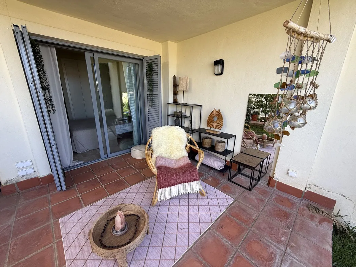 5832b7ff-d6c7-48f6-846d-6dfd421e3863