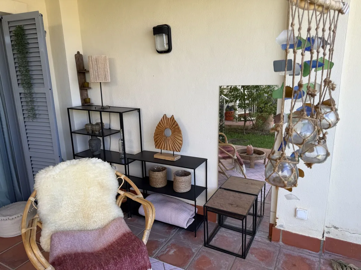 6d28180d-d2fc-4992-b935-d83e27335c61