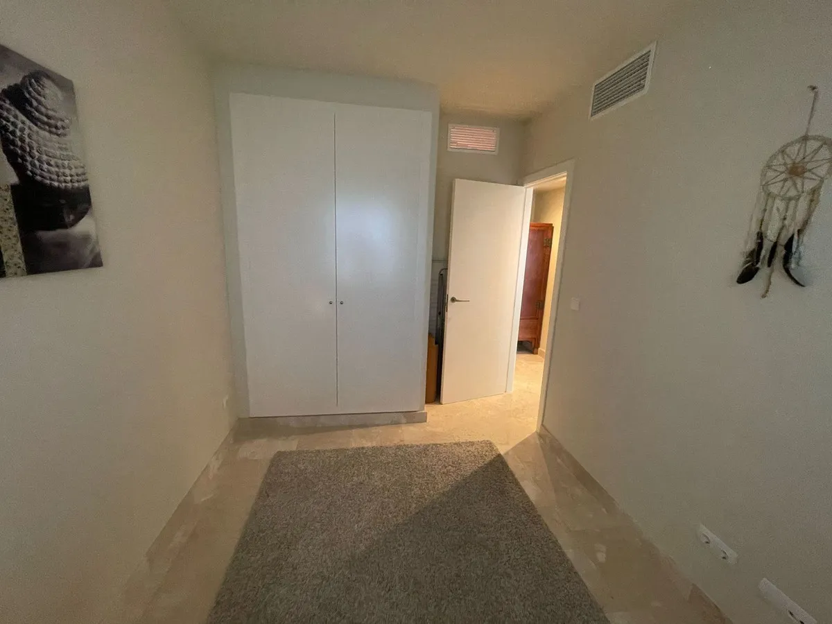 b2bf781d-0297-4fb1-9bfa-fb4027aaa7ed