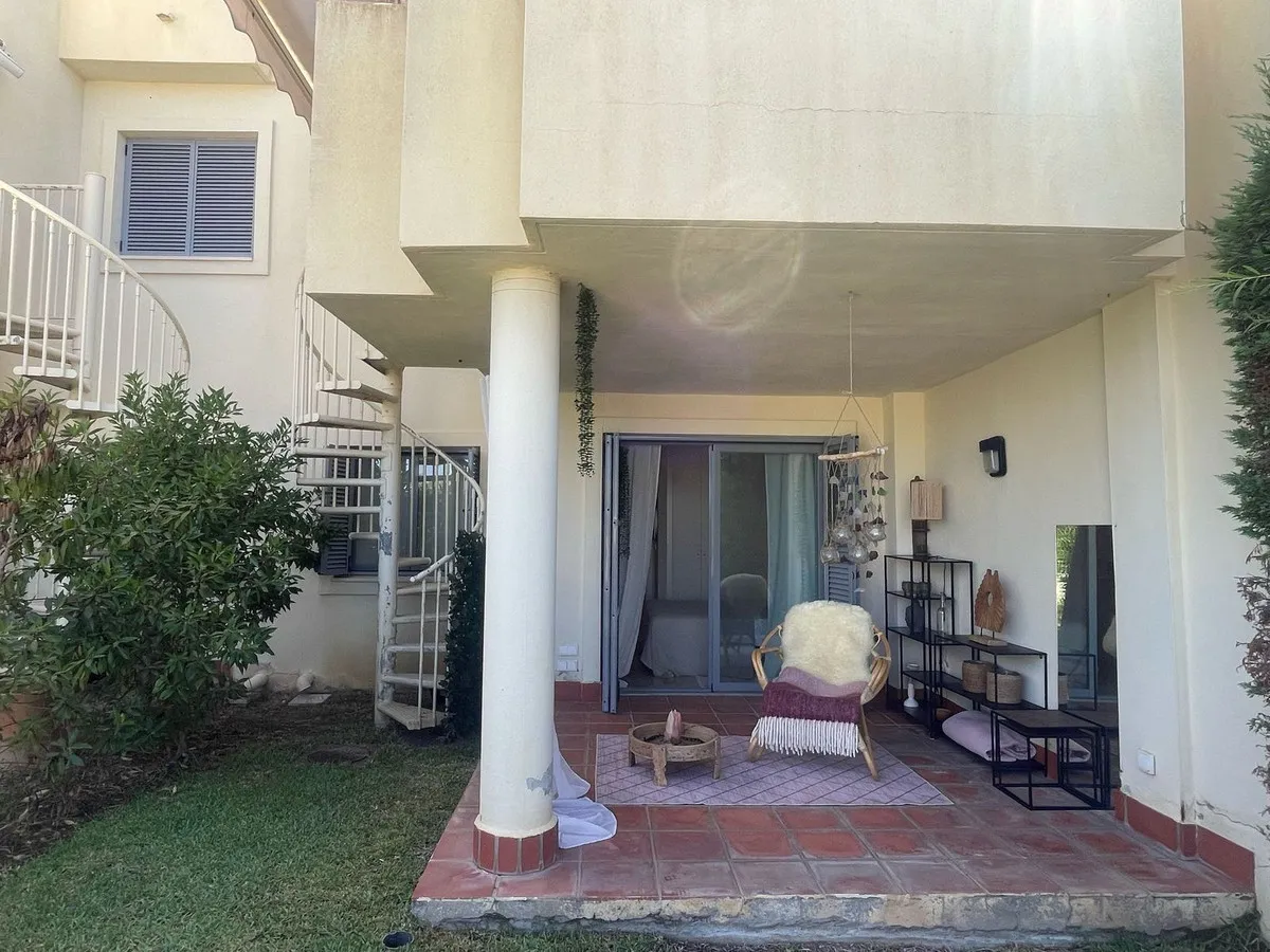 c0969bc4-c43a-4677-984a-19402d034fbd