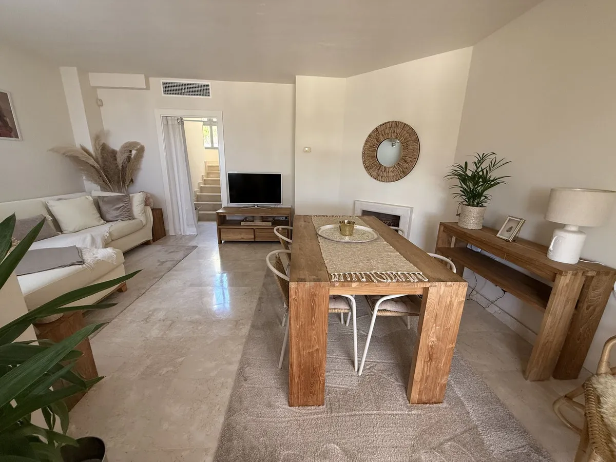 c1c7b2a7-c940-4894-a94a-b7a78fef8374