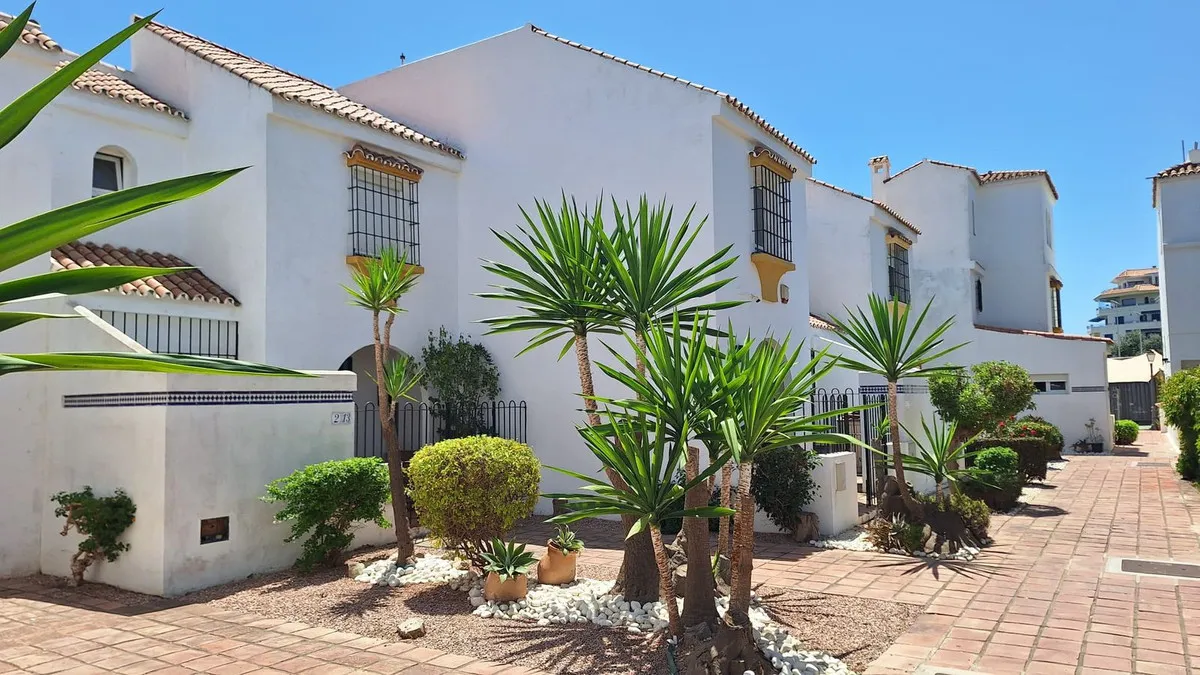 26a6140d-7e5e-4311-9cd3-018df9154293