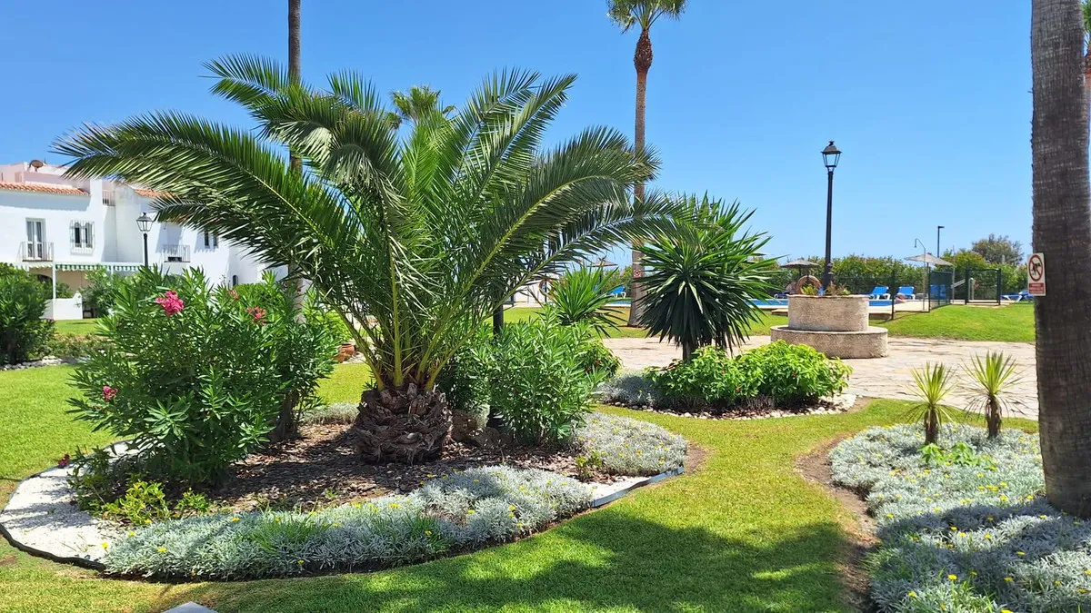 74c9772a-6290-45ce-9f8f-76f52c242b5a