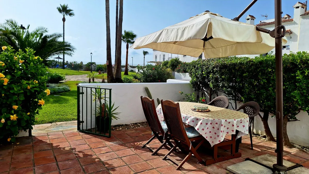 b9f4efff-f4fe-497f-aa9f-43b1544c3dda