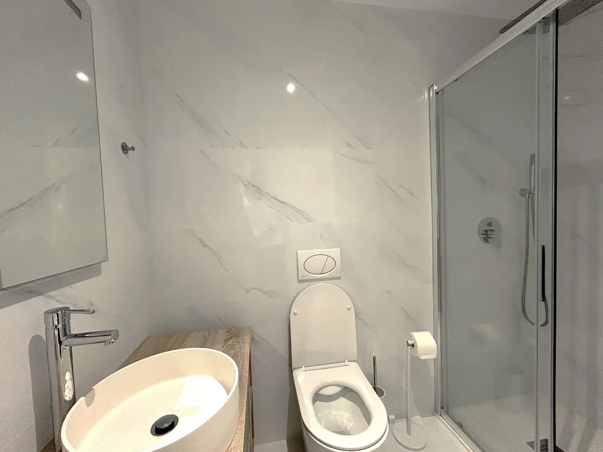 9a6365cf-f171-4711-9899-7b3c1990de81