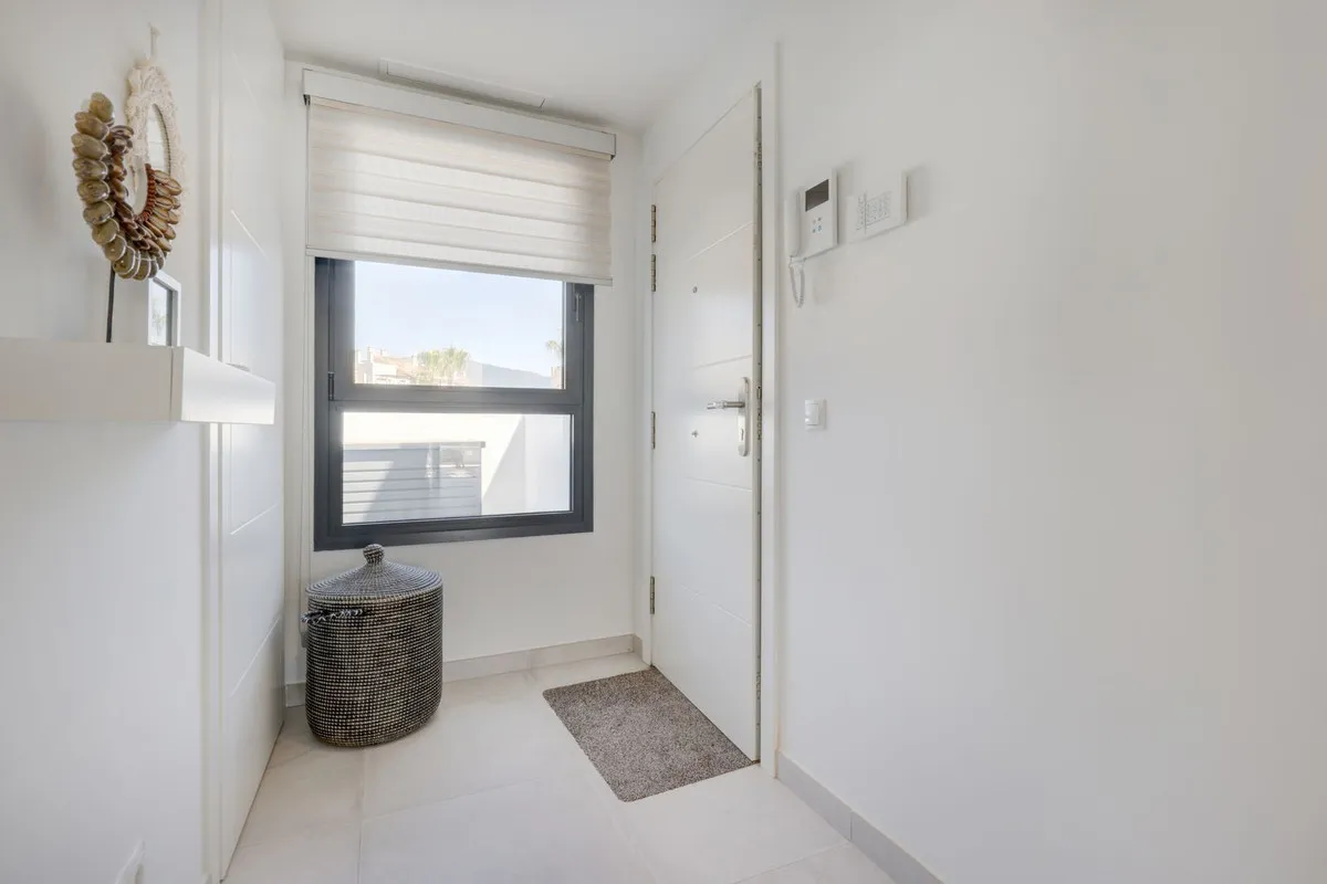 475989fe-132d-4fa6-bf12-b86f6c75674a