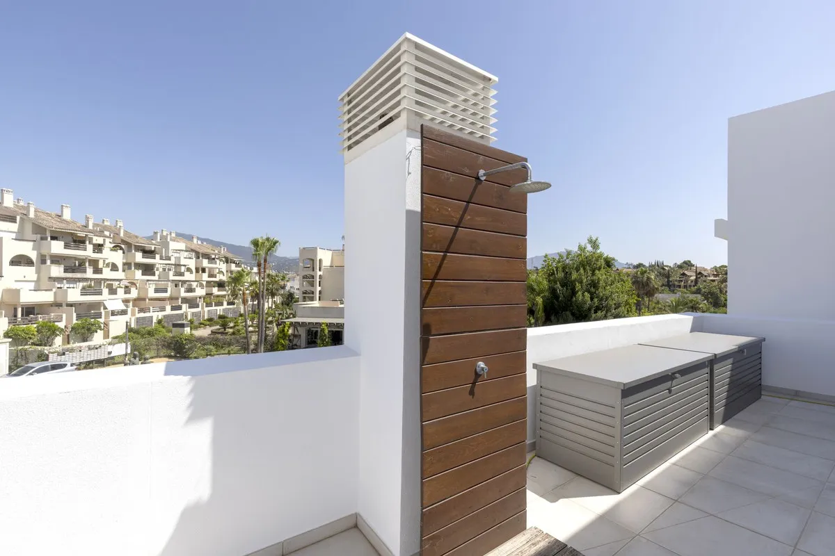 6a662e55-0cd2-4b96-84b6-8dc292ec8009