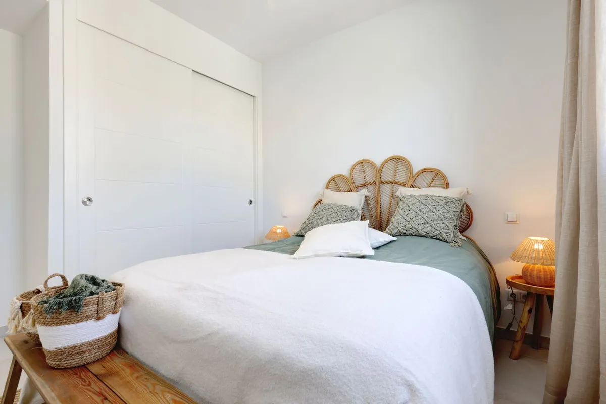 74b78fae-ff9d-41e8-8157-3a83c3098825