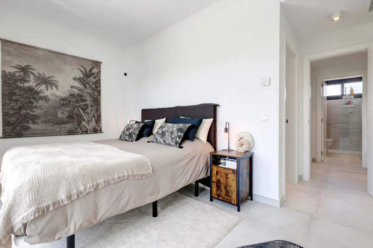 9c9c22eb-ac5f-4122-b2b6-34da9a05bc65