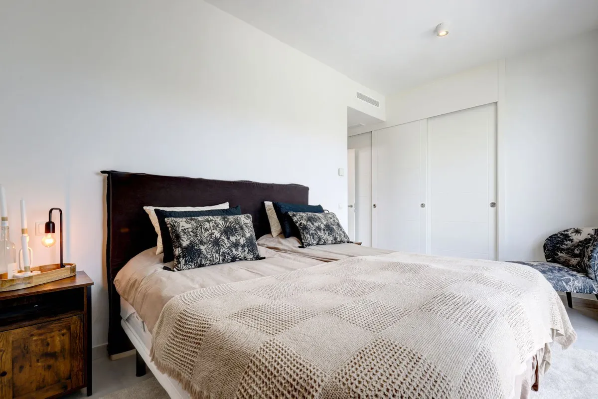 a0abdd3a-c30c-465a-8423-14ef5d019208