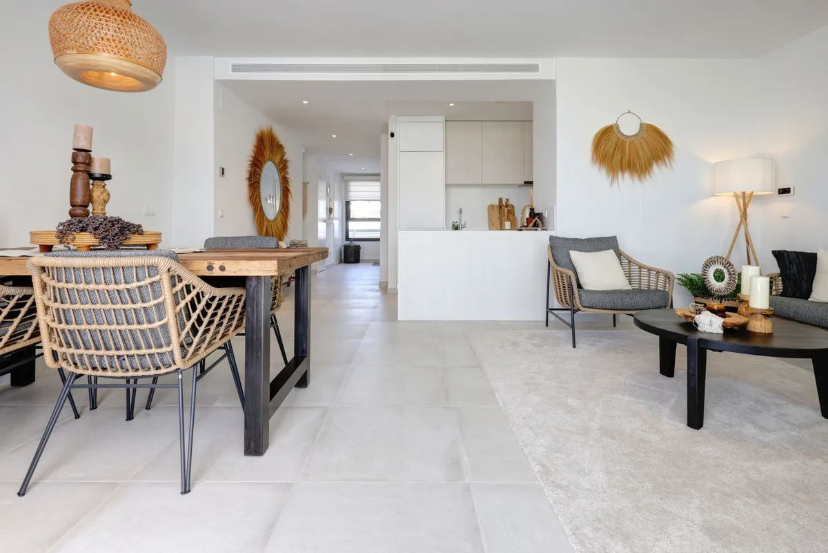 ab6ed6d9-6f05-40ce-a6d4-36f91ccf762f