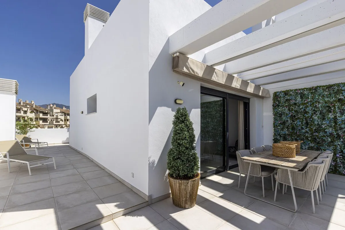 b7f1fe39-cd81-4a09-9ecd-65d7bfd0f0d7