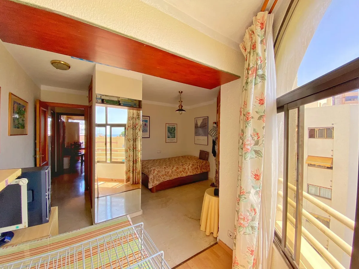 104dfe02-ddfe-4156-a69c-599630e1d970