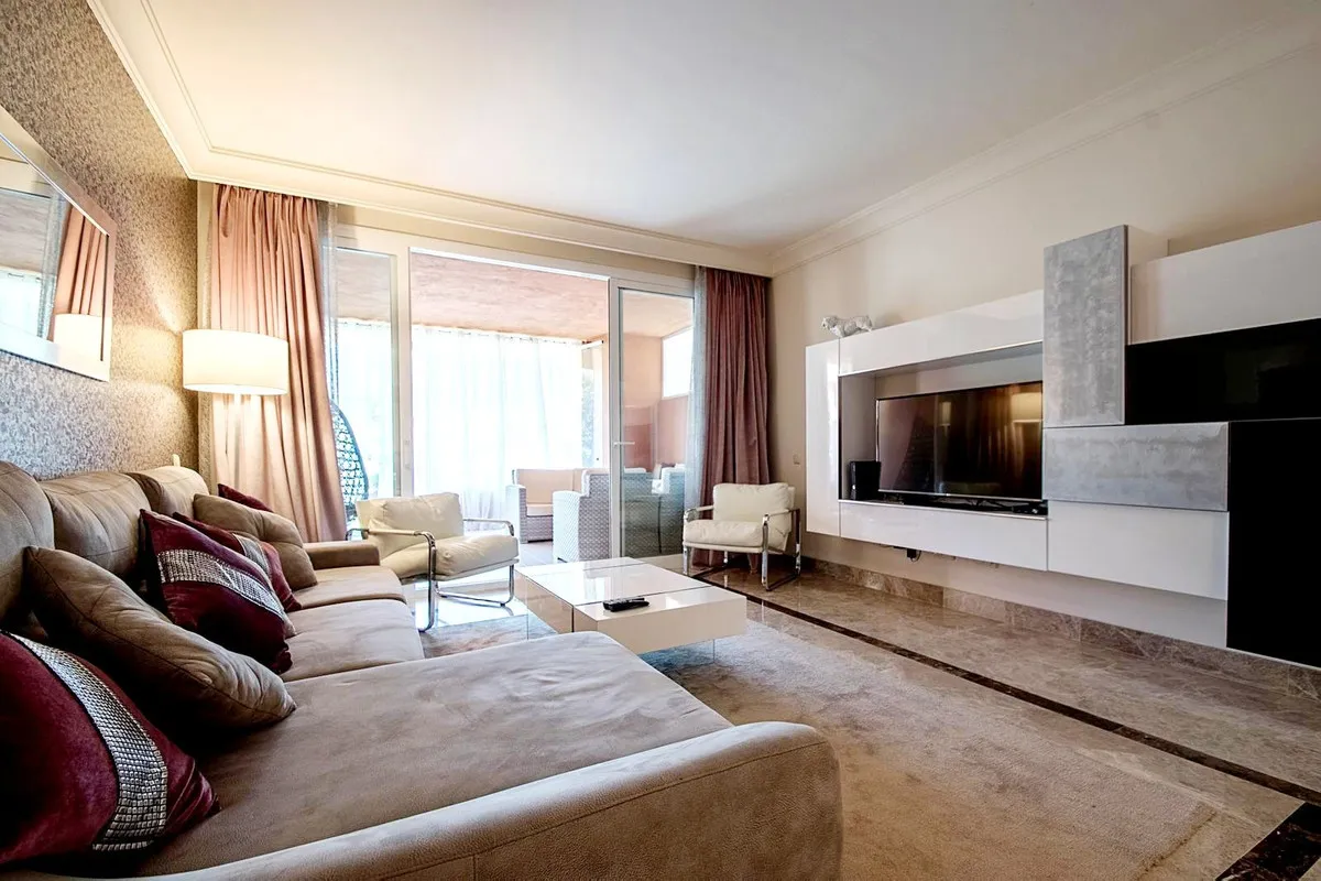 09ccadd9-4889-4844-a2cd-6771a3a7d39d