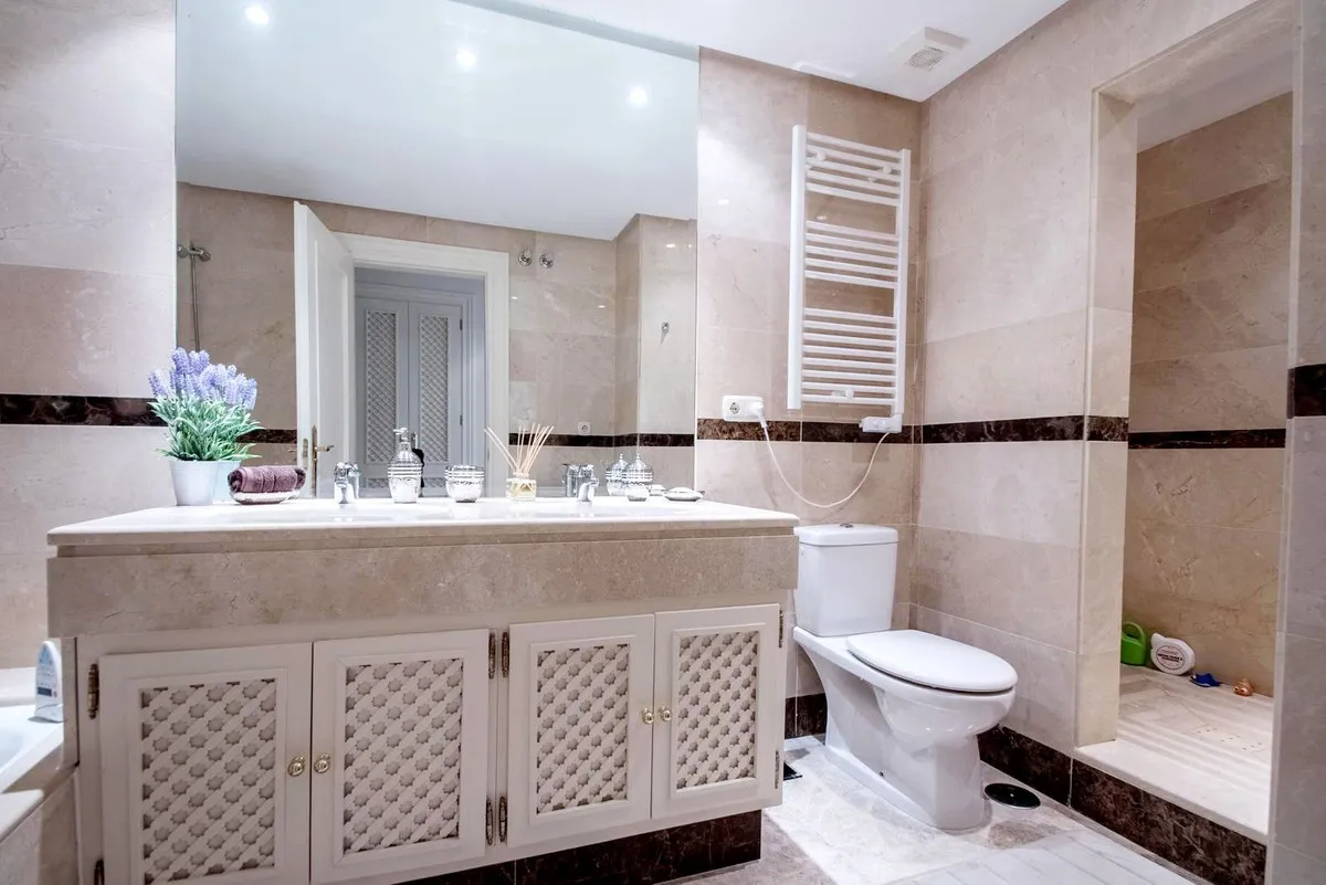 4bdb8a1b-460e-4a7b-a8ba-be018dd459e0