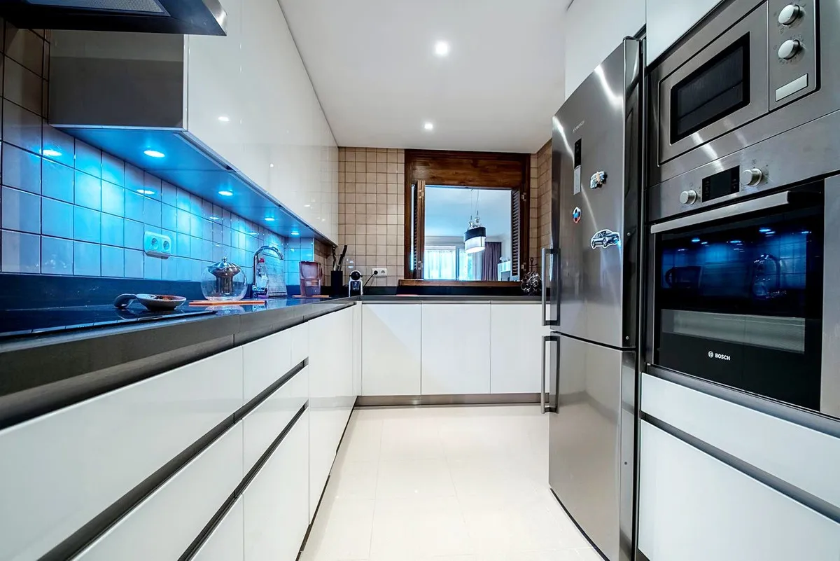 9aae8d82-3d36-4ca3-82f2-f90bfbcccc51