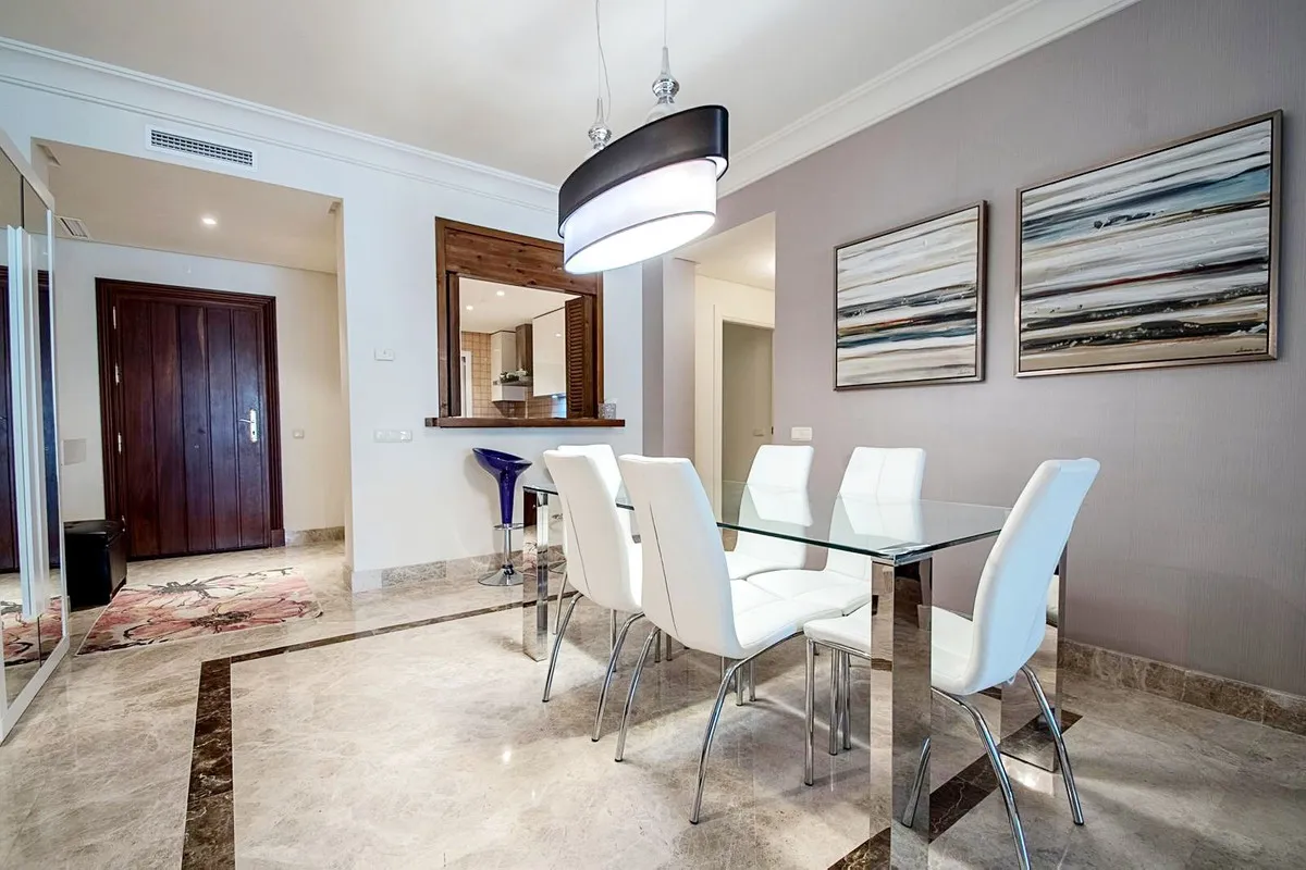 e096c1b3-1483-4385-b1b3-9a2e1d1d7b4f