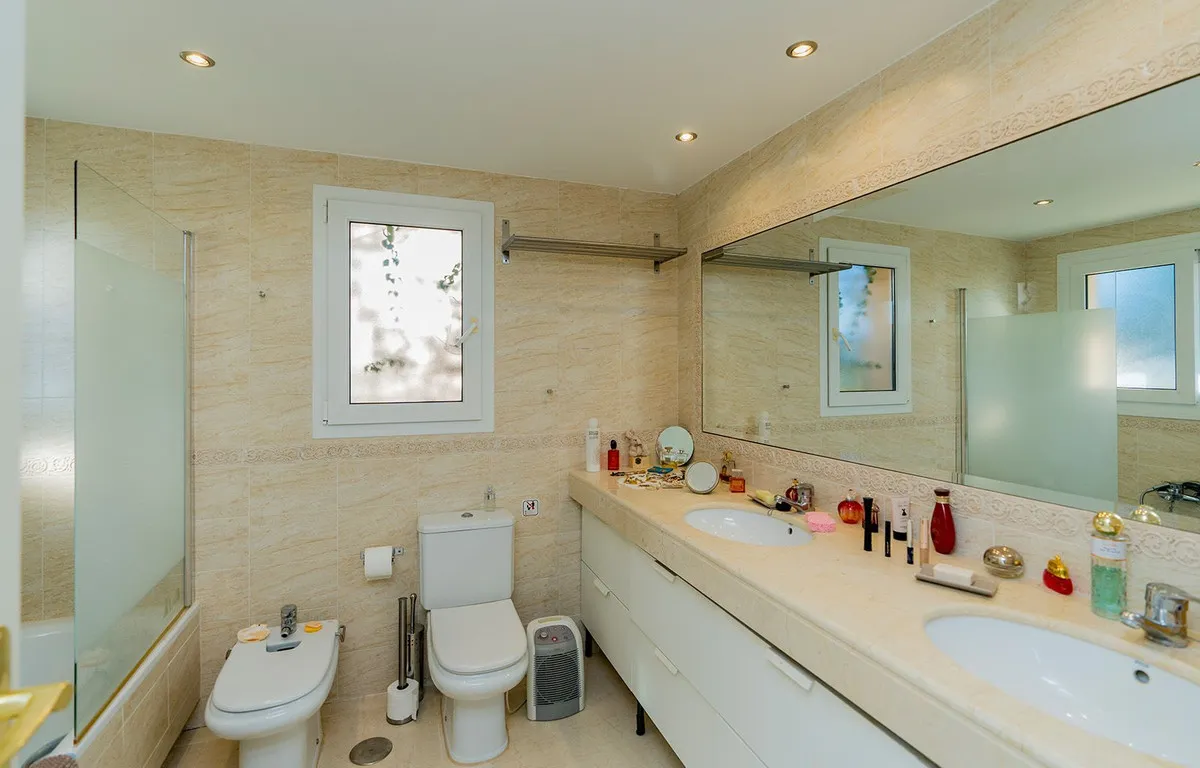 87ba5f24-897a-4ae9-a492-62be7b3dbe52