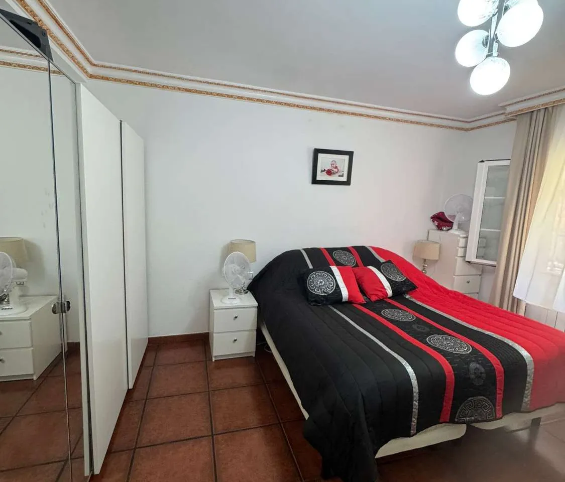 45642562-d904-417b-b3b4-032526bcb6e1