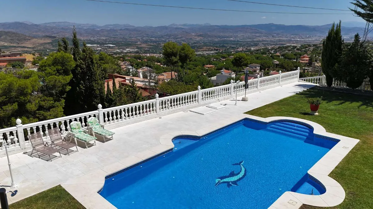 c748a13a-de18-4ead-ae48-a50ecbf1e81f