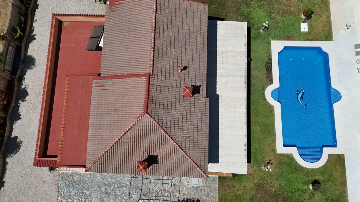 f044cefc-e16a-4ae0-82e9-1b816af64114