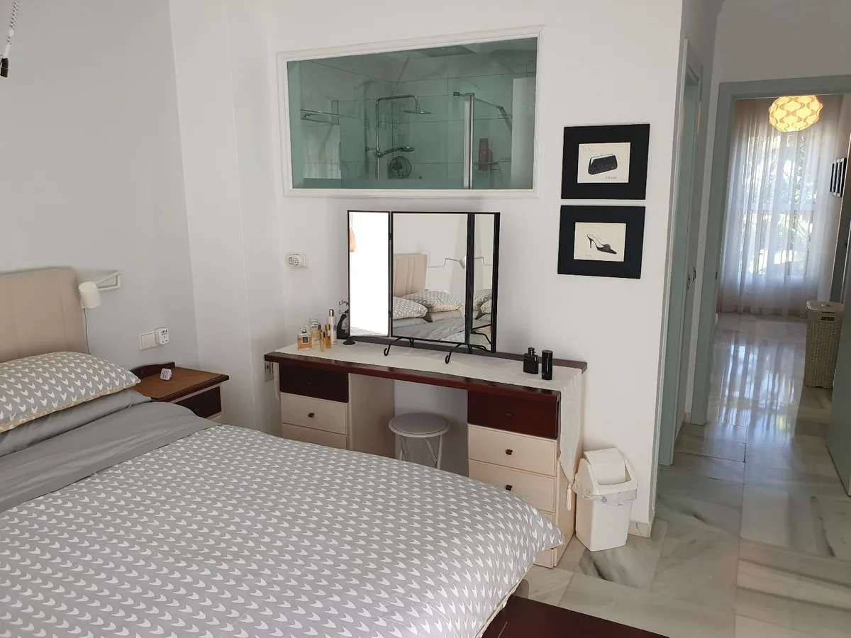 06370105-ed58-4cad-b36a-c50796bd3177