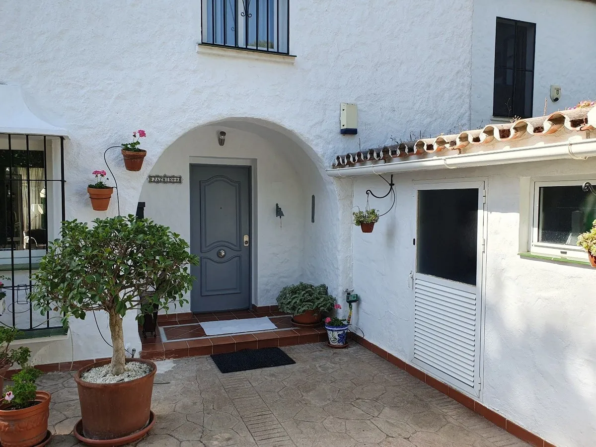 958241b4-a0c7-4c4e-8bf6-b8e638ec3121