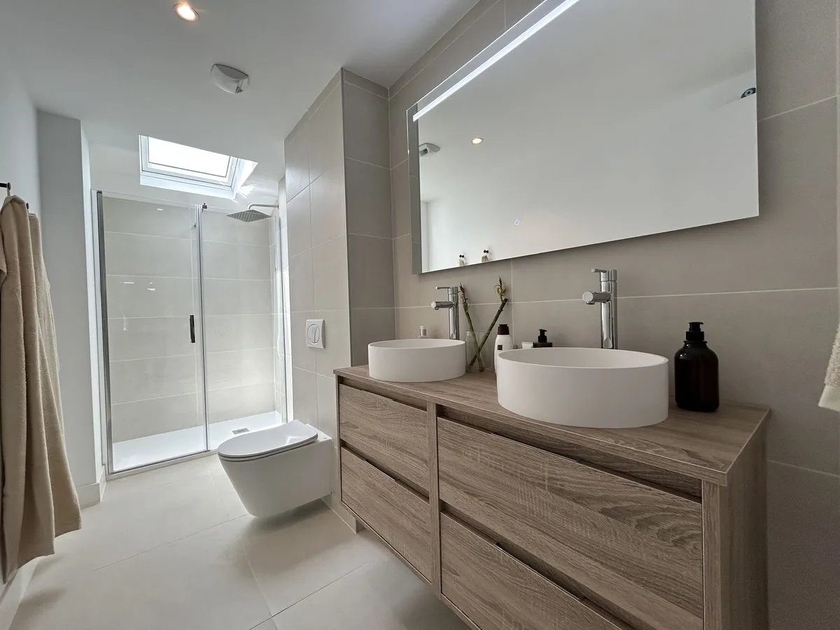 9b01cf22-6853-496f-987c-e61dccfadf14