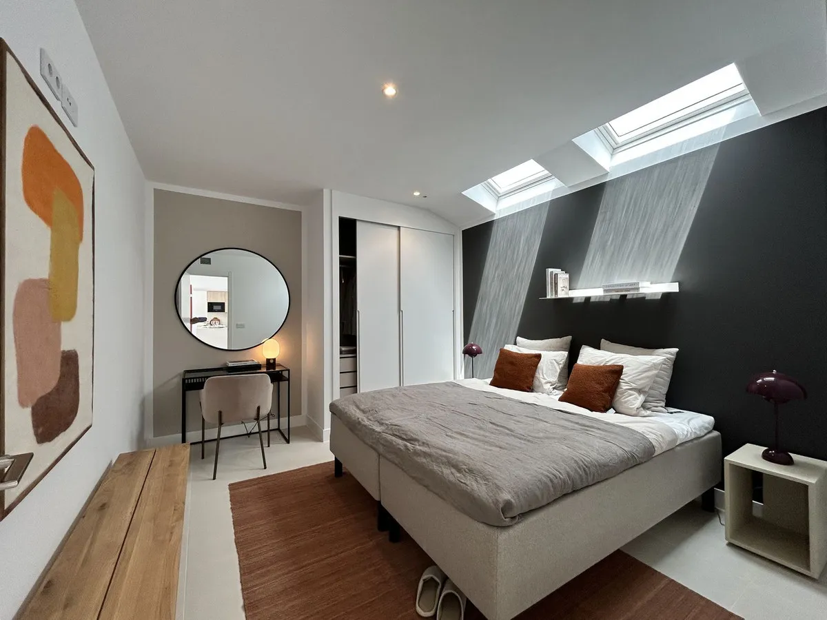 ac771939-5f9e-47f5-bf7c-cf70a9dd7147