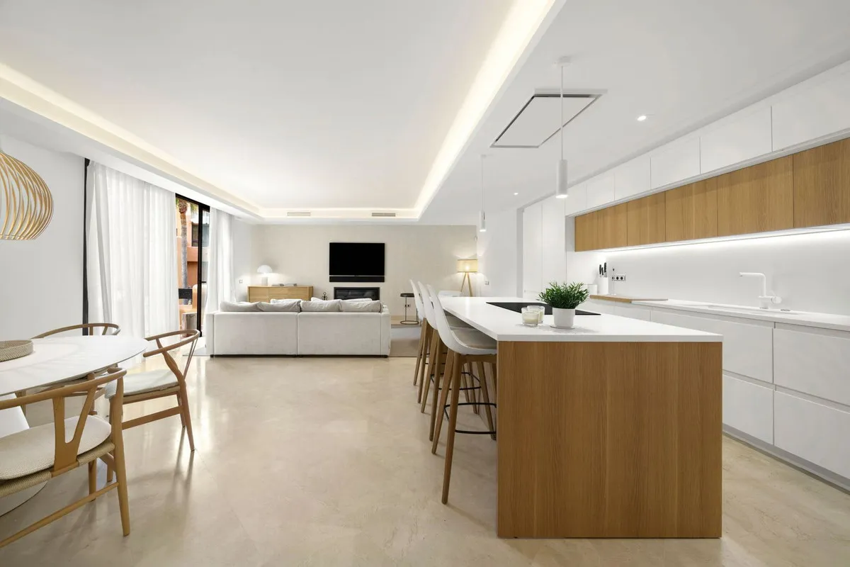 8c3be0ca-bfb0-4789-a4a1-6ae9eb5801e6