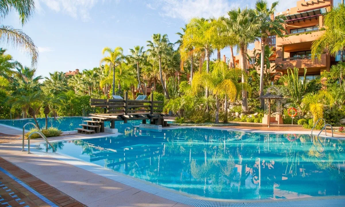 930de137-dc63-46cd-a7b3-4391cded3238