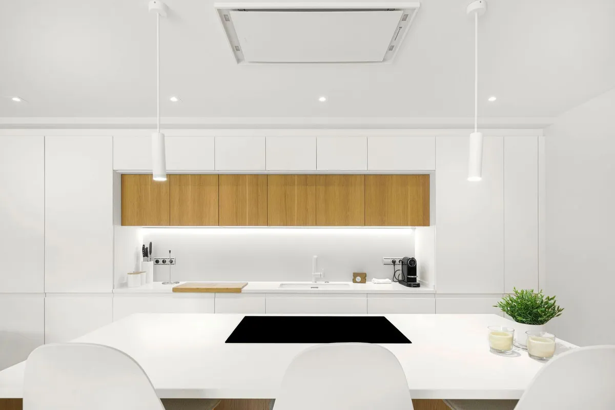 ad2db12b-6f46-411e-aef0-31ea1962c2b4