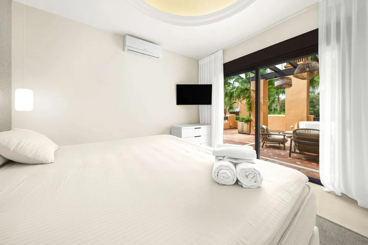 e627dd95-807f-40af-908b-8462b26720ee