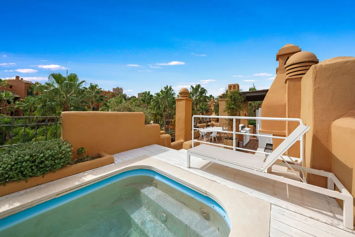 ff2385b3-f46c-460d-a092-15f144c9537e