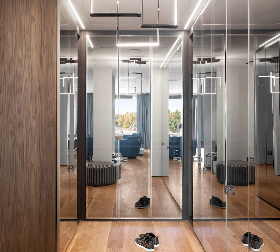 b3d89d2f-3f7f-42e1-86e9-5fb5c70f19e2