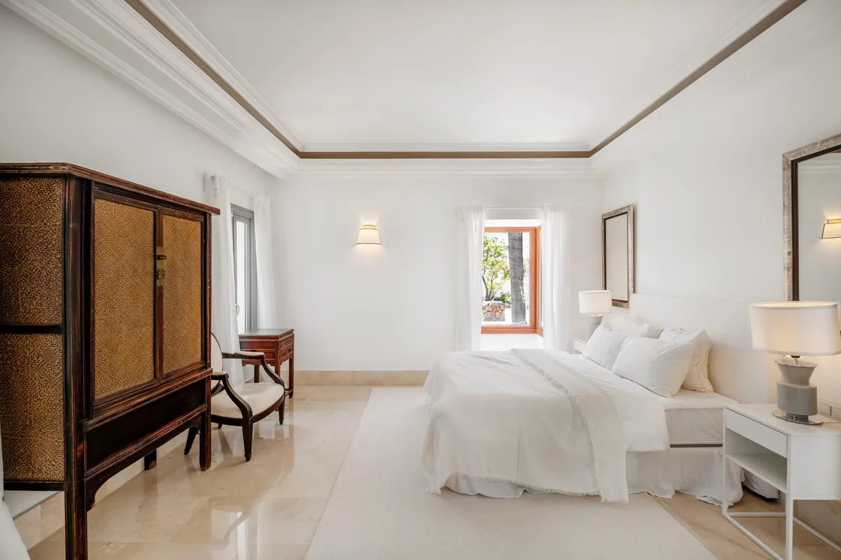 09c9922c-af3a-4f93-a9ab-26d050f1d331