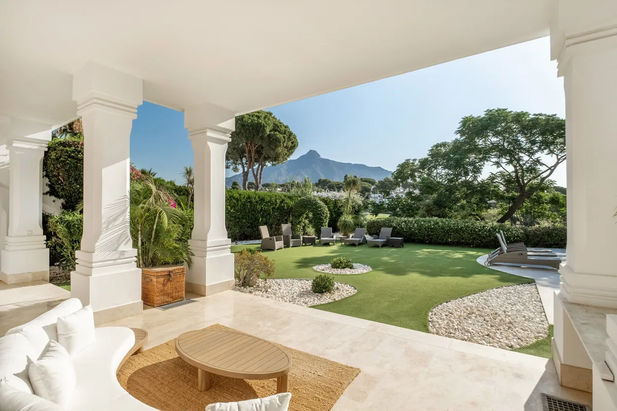 3d46fa1d-6dc7-4729-8d15-a8314bf0dc44