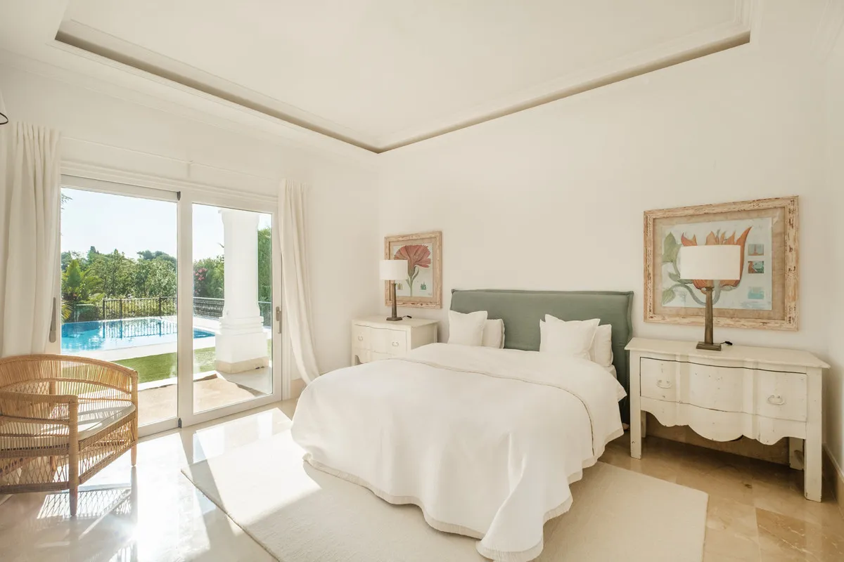 9f308017-78f4-4cf5-8b9d-c520977ac75d