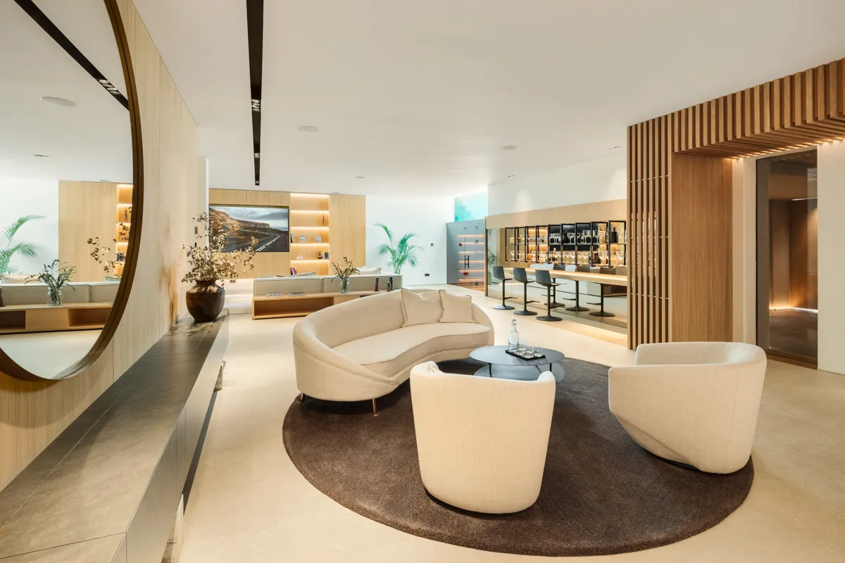 8fb2dd28-561f-4ad9-9120-464f8785d212