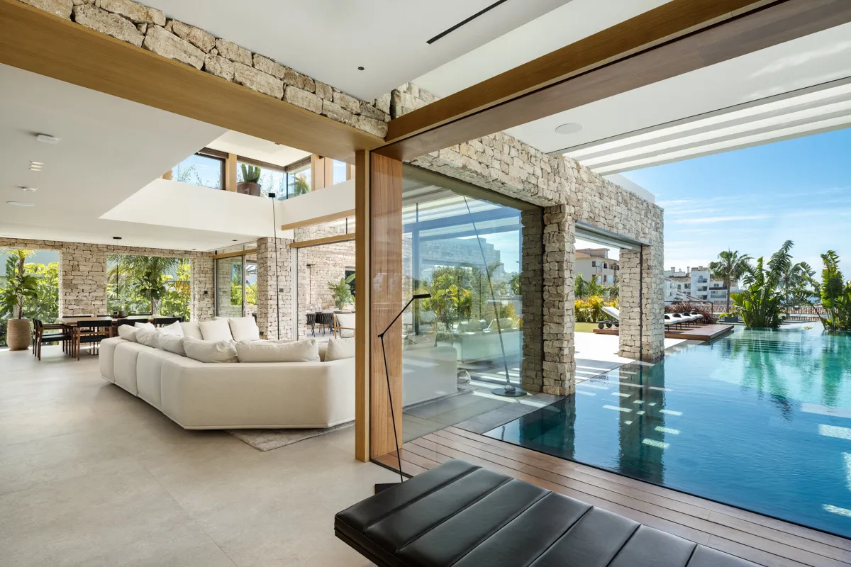 f52247fa-a344-4719-a582-9268a3d441c9