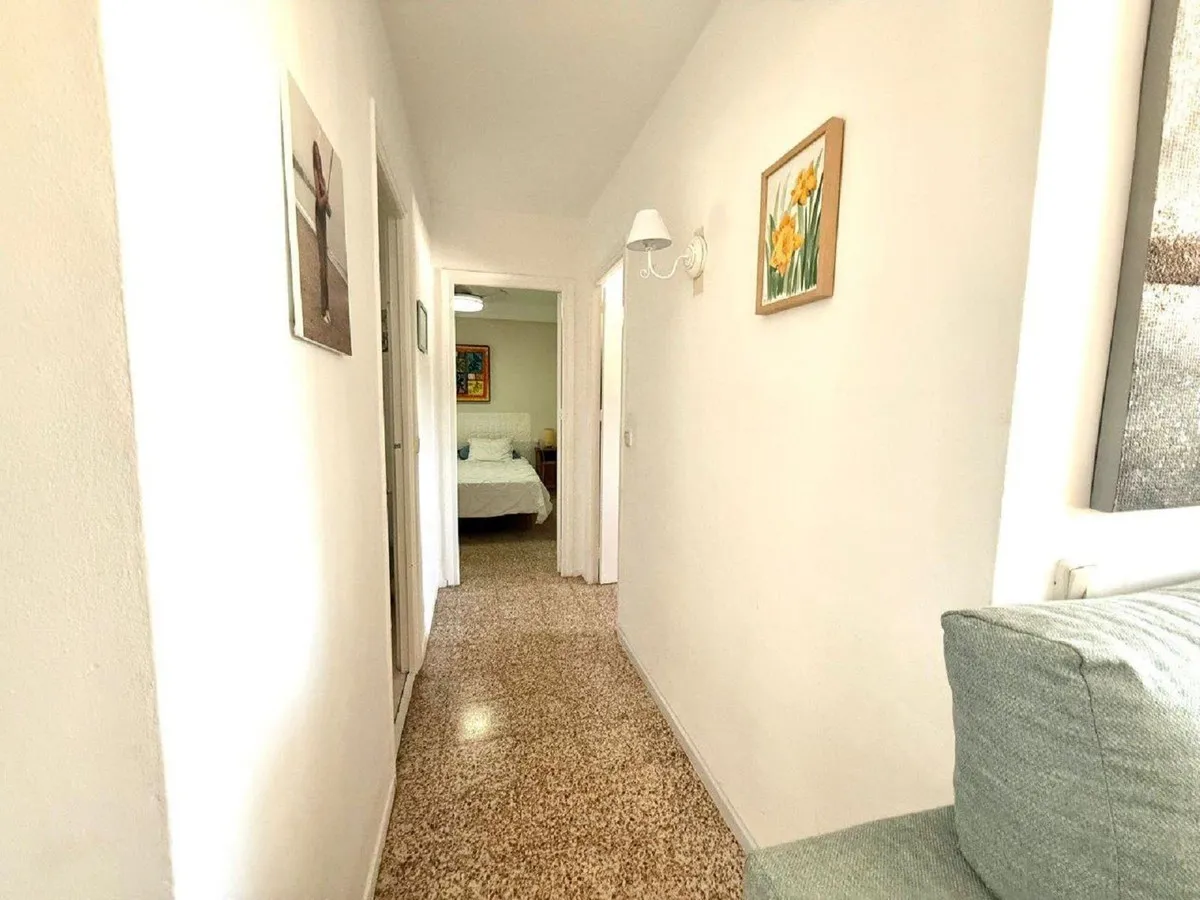 e994c6b4-3785-4554-a206-bb985f66f7a0