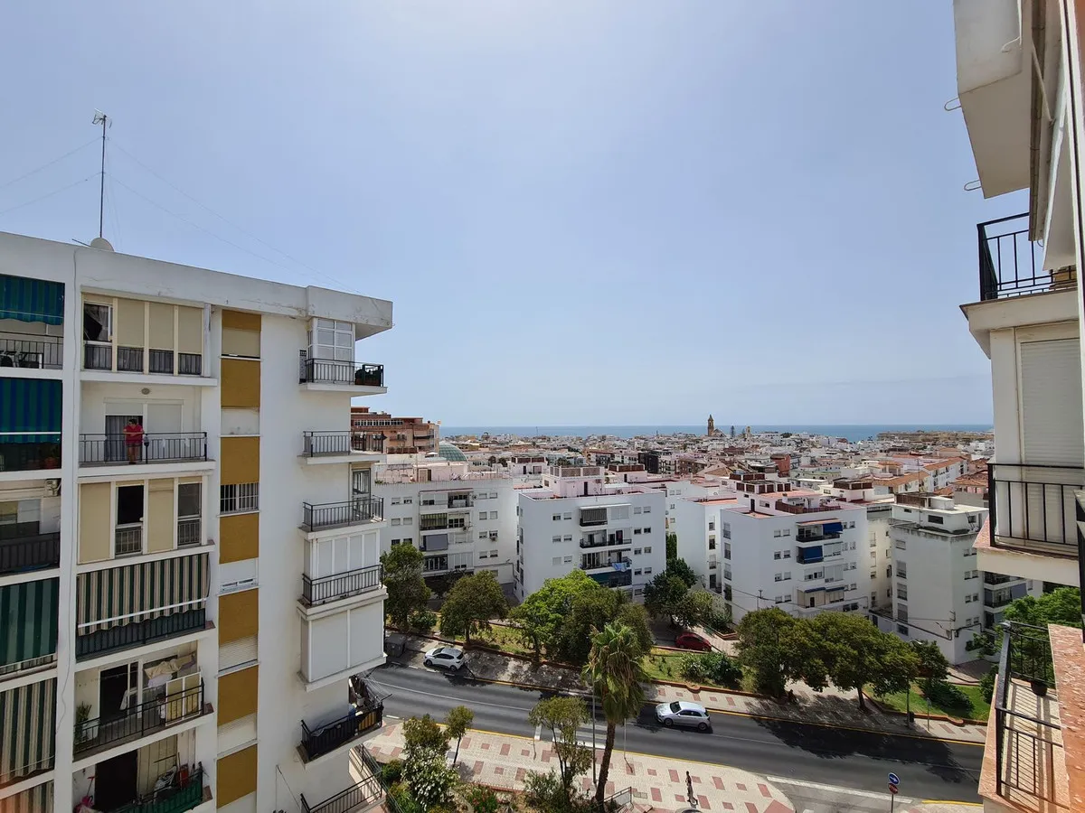 1b08087f-3e02-46f1-8fc1-ef45f12971eb