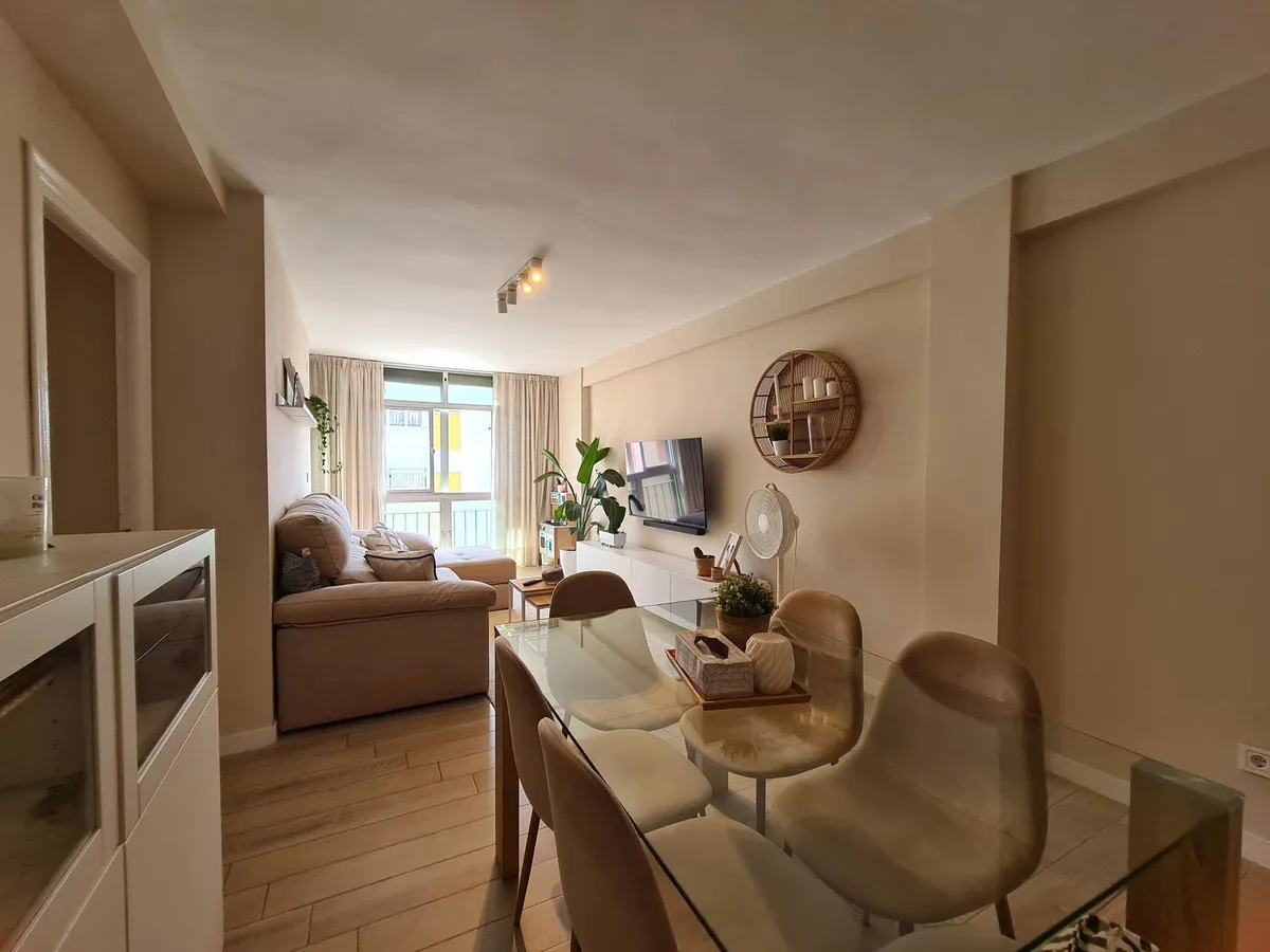 715cb76d-ef85-4781-8120-3c3056049438