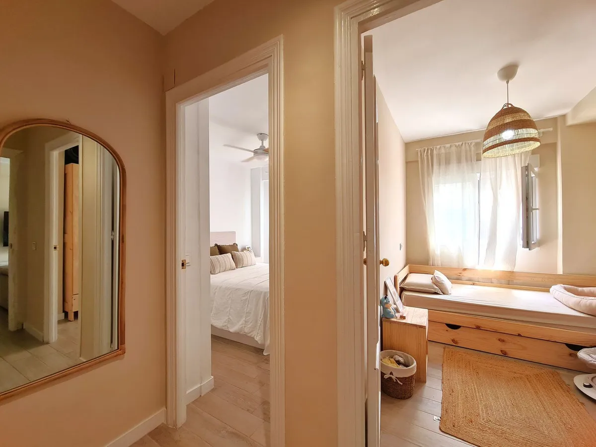 9954f4e5-76da-45b9-9bd2-43bf576ecb91